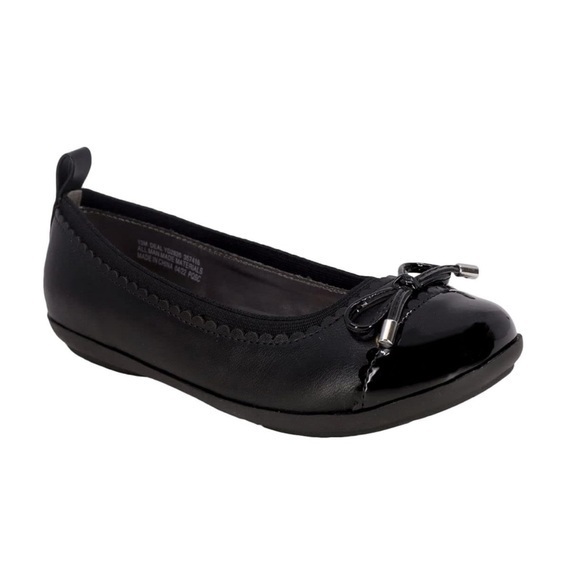 LONDON FOG Girls School Uniform Shoe Youth and Toddler Sizes 5 NEW #M-71 - Picture 1 of 9